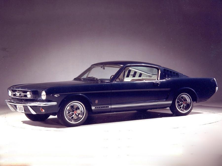  Ford Mustang GT Fastback 1966 года  (фото 4 из 4)